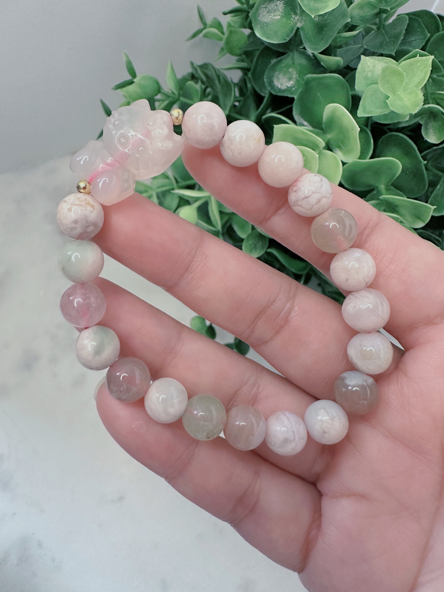 FLOWER AGATE HELLO KITTY BRACELET
