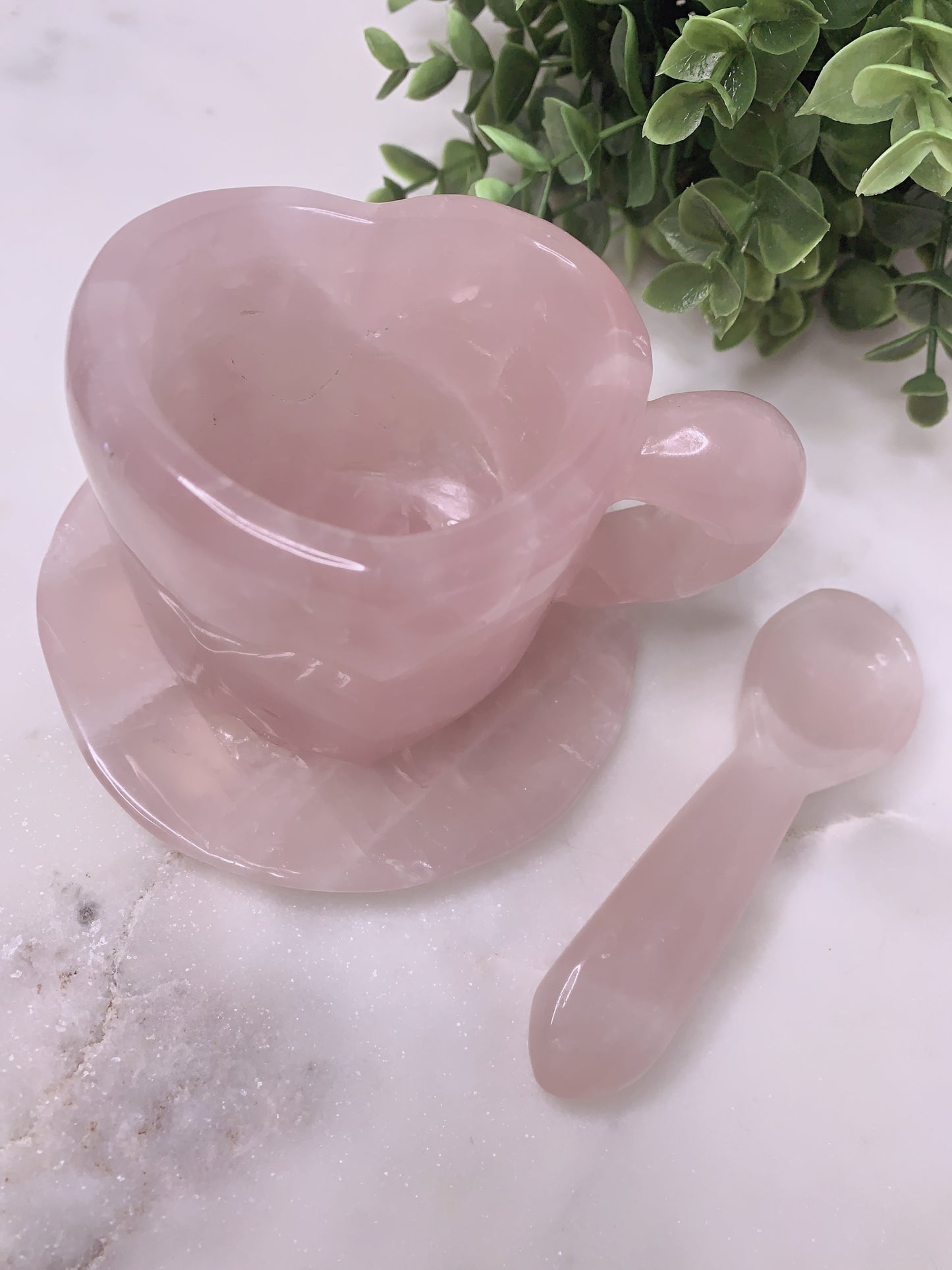 ROSE QUARTZ HEART SHAPED TEA SET
