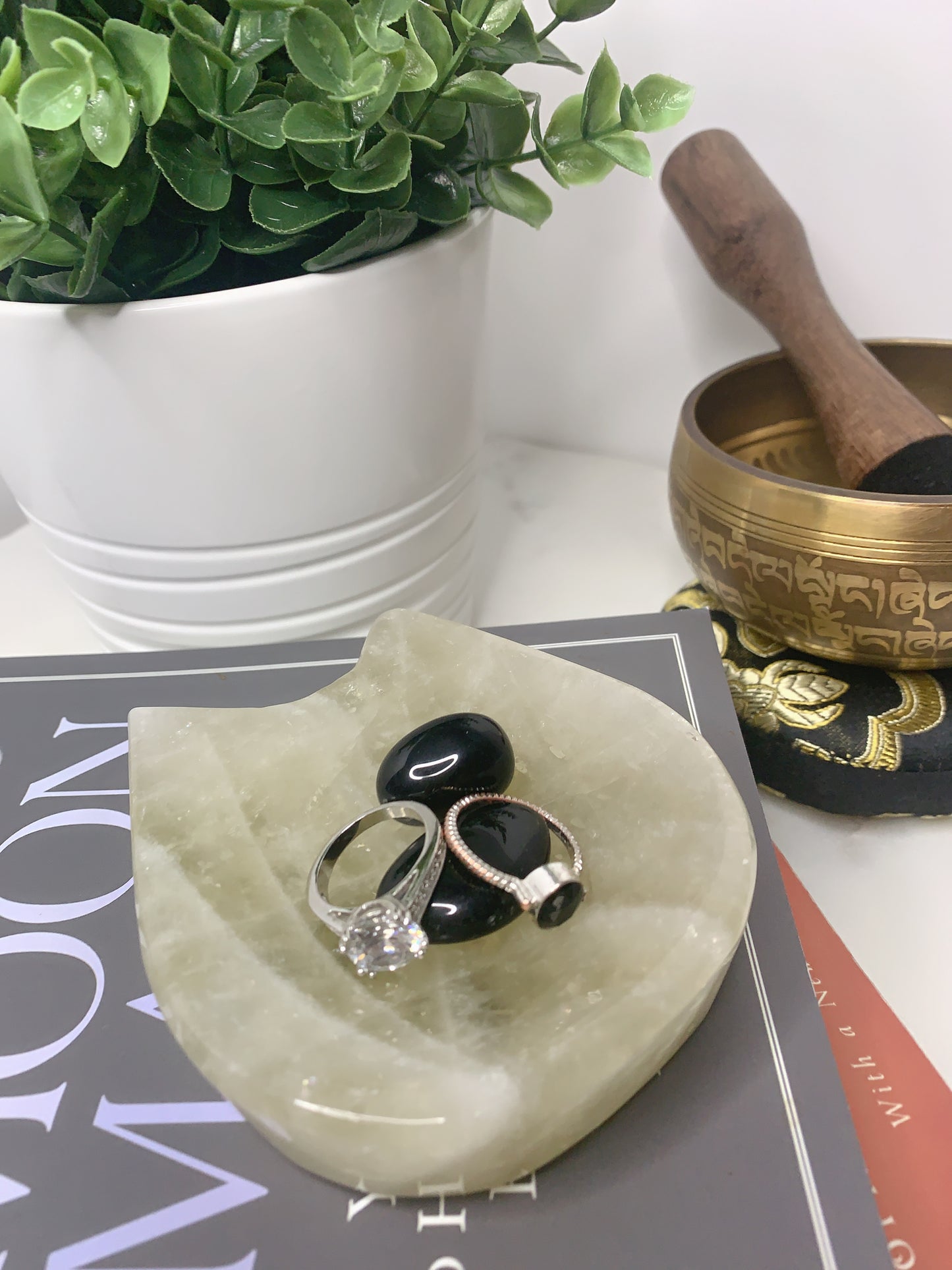 CITRINE CRYSTAL BOWL