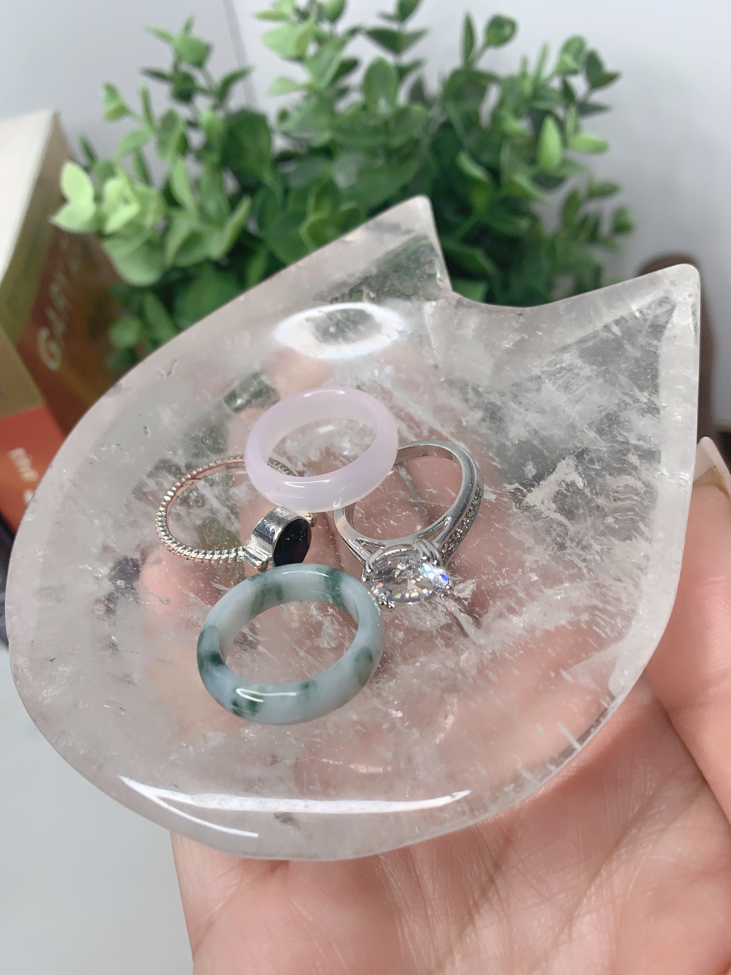 CLEAR QUARTZ CAT BOWL