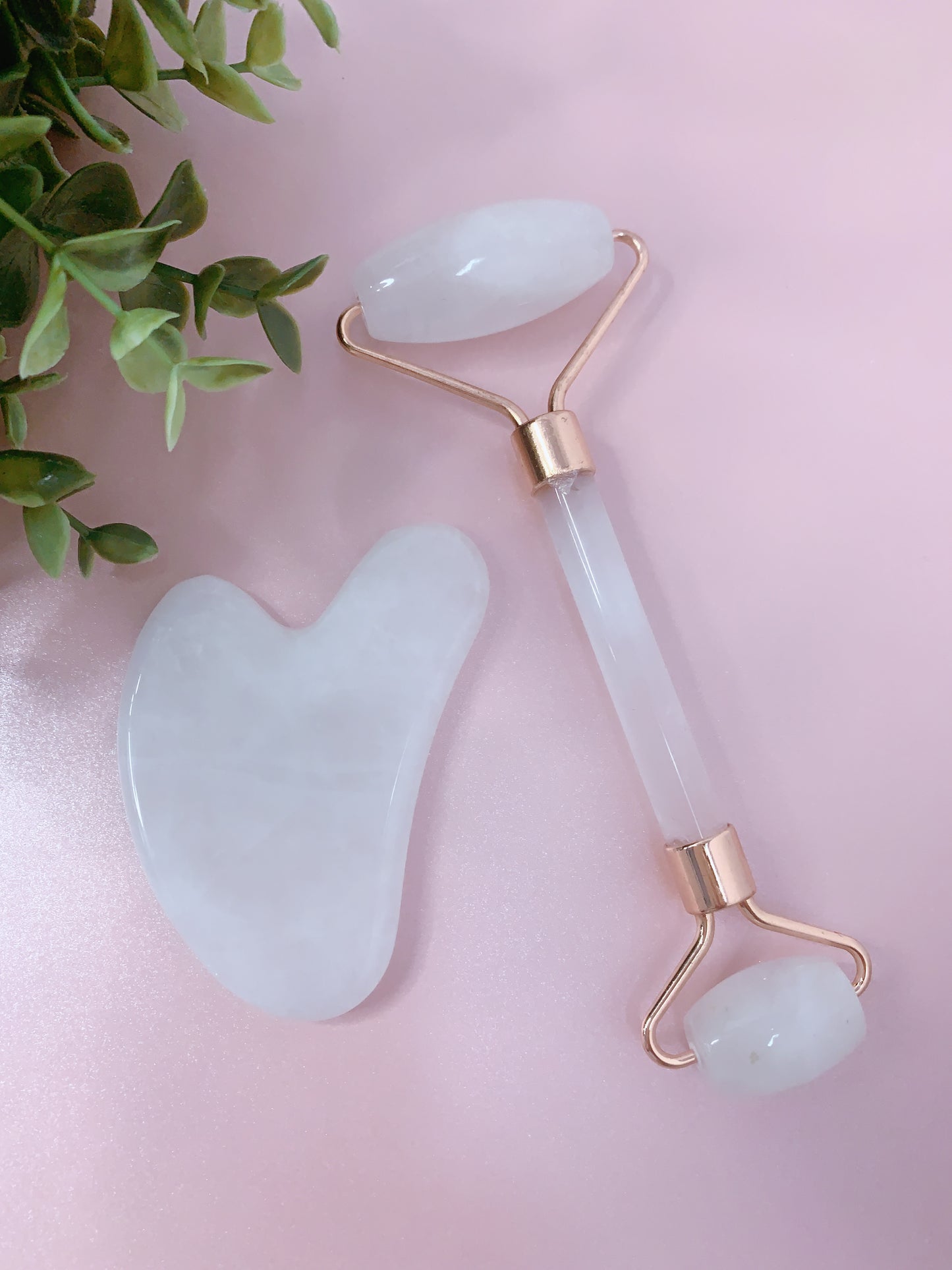 CLEAR QUARTZ FACIAL ROLLER & GUA SHA SET