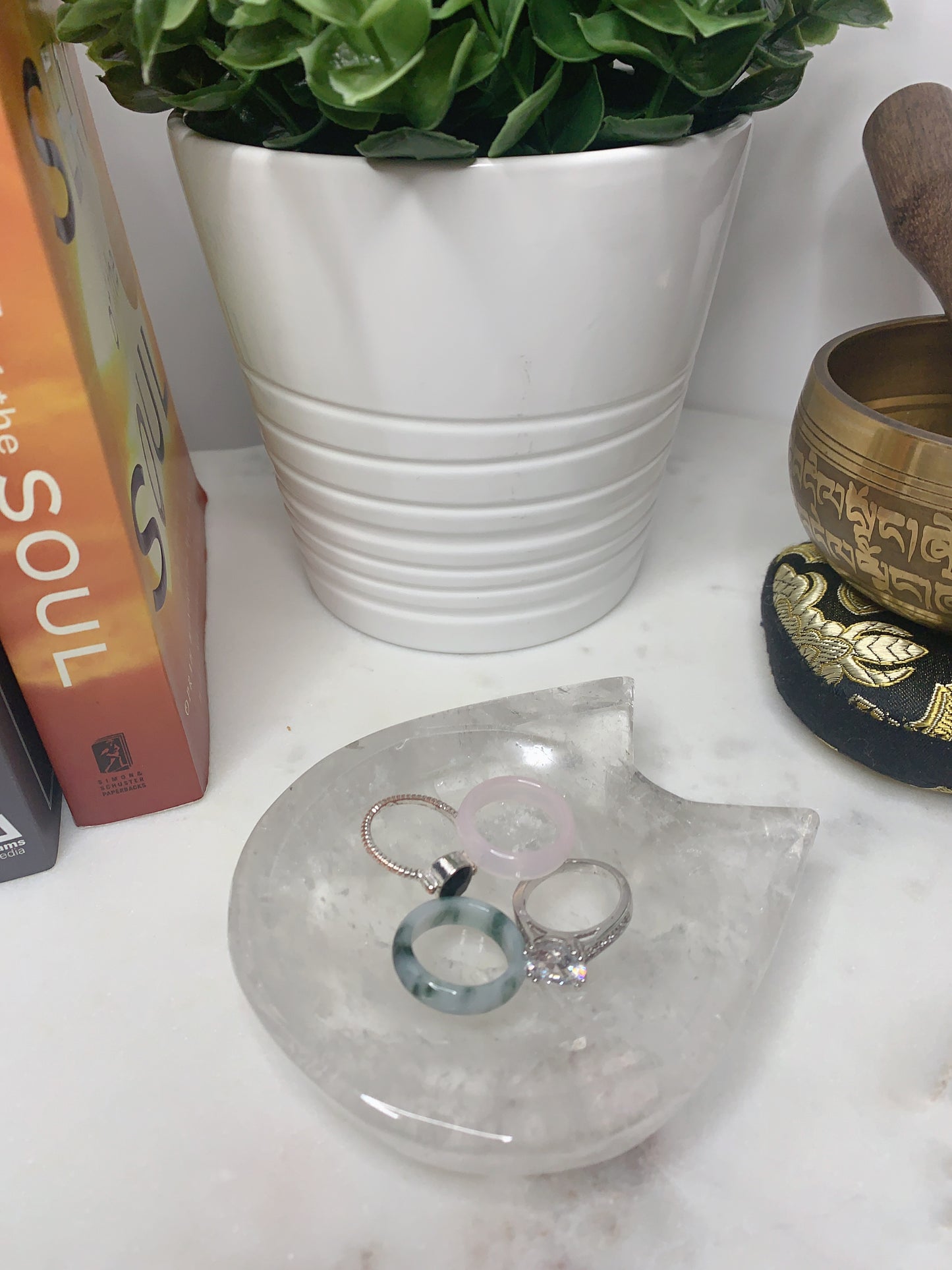 CLEAR QUARTZ CAT BOWL