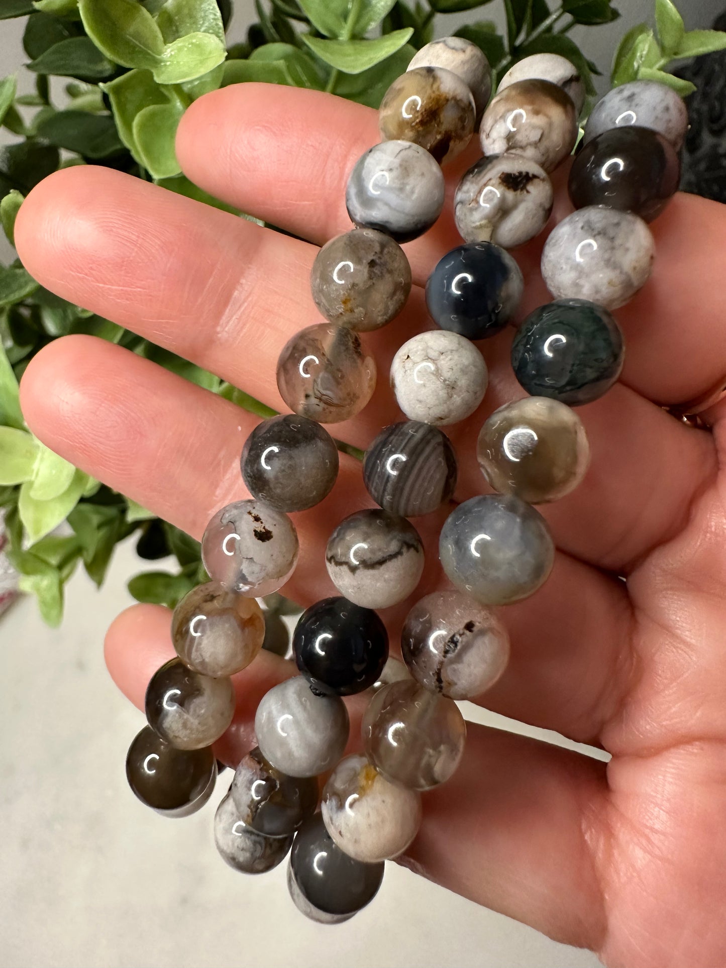 BLACK FLOWER AGATE BRACELET