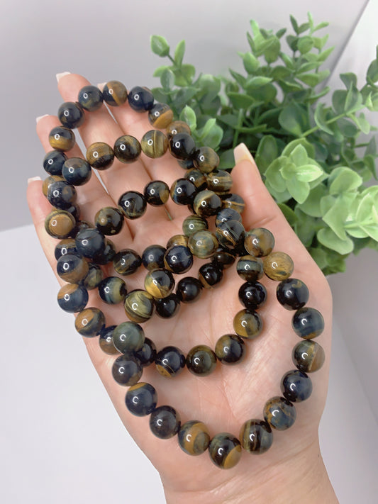 BLUE TIGER’S EYE BRACELET