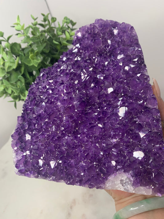 HIGH QUALITY AMETHYST GEODE (3kg)