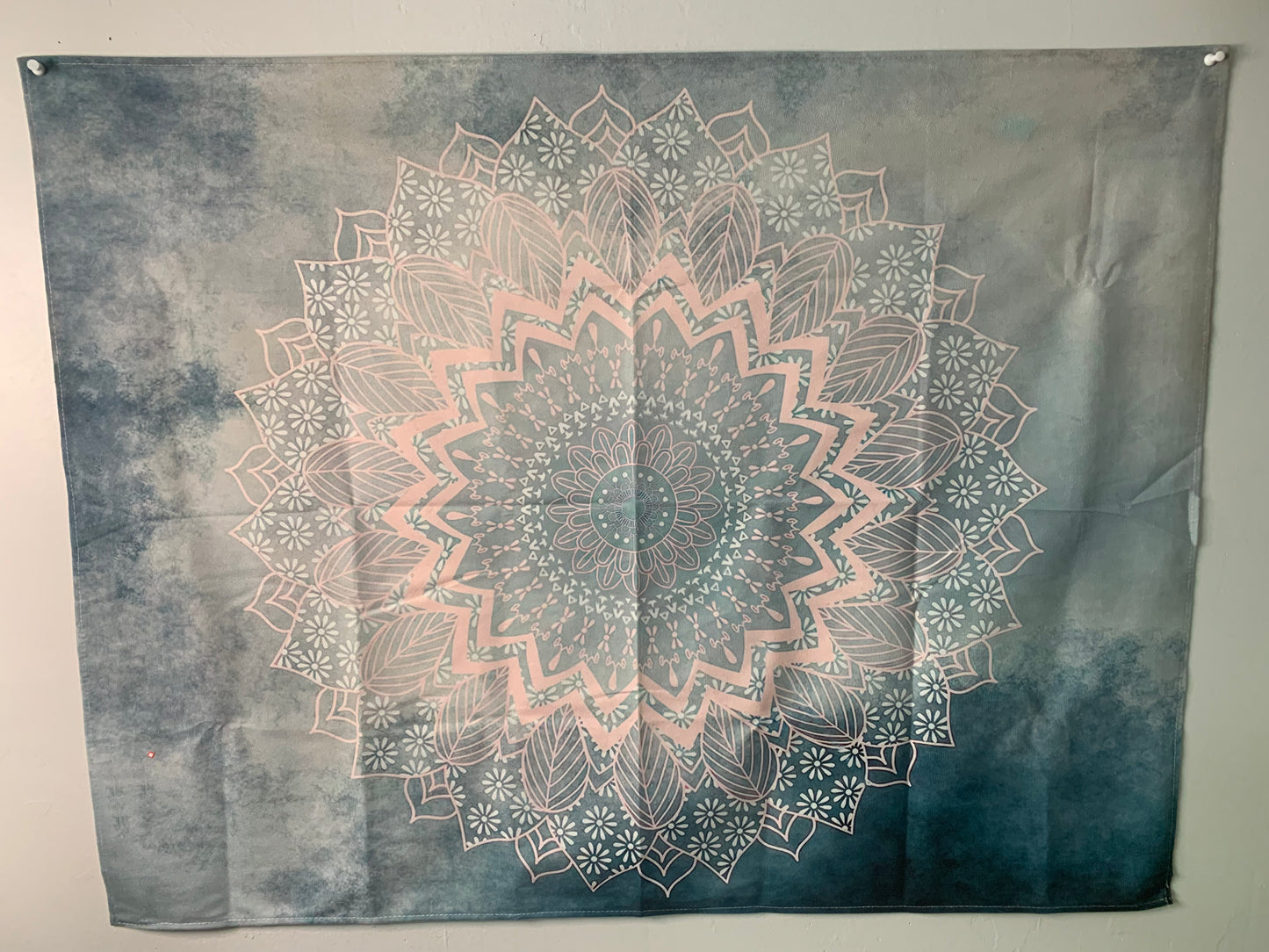 BOHEMIAN FLOWER MANDALA WALL TAPESTRY