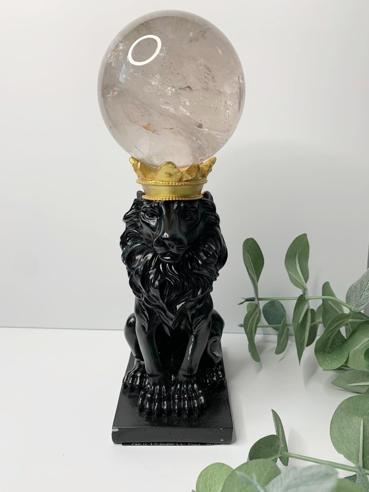 HIGH QUALITY CLEAR QUARTZ SPHERE
