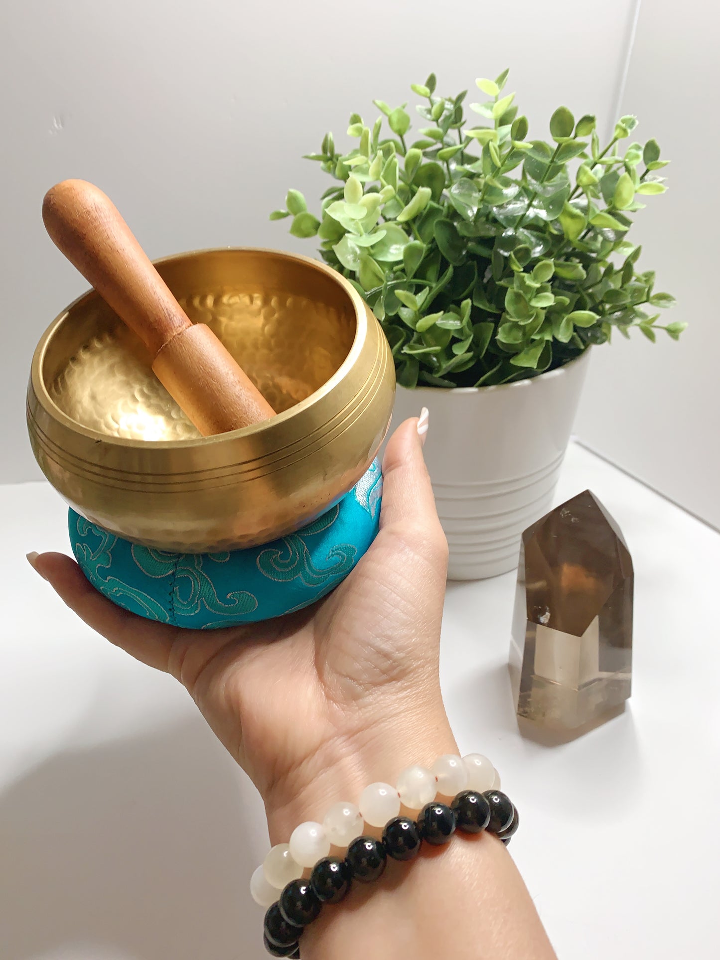 TIBETAN MEDITATION BOWL W/BLUE CUSHION