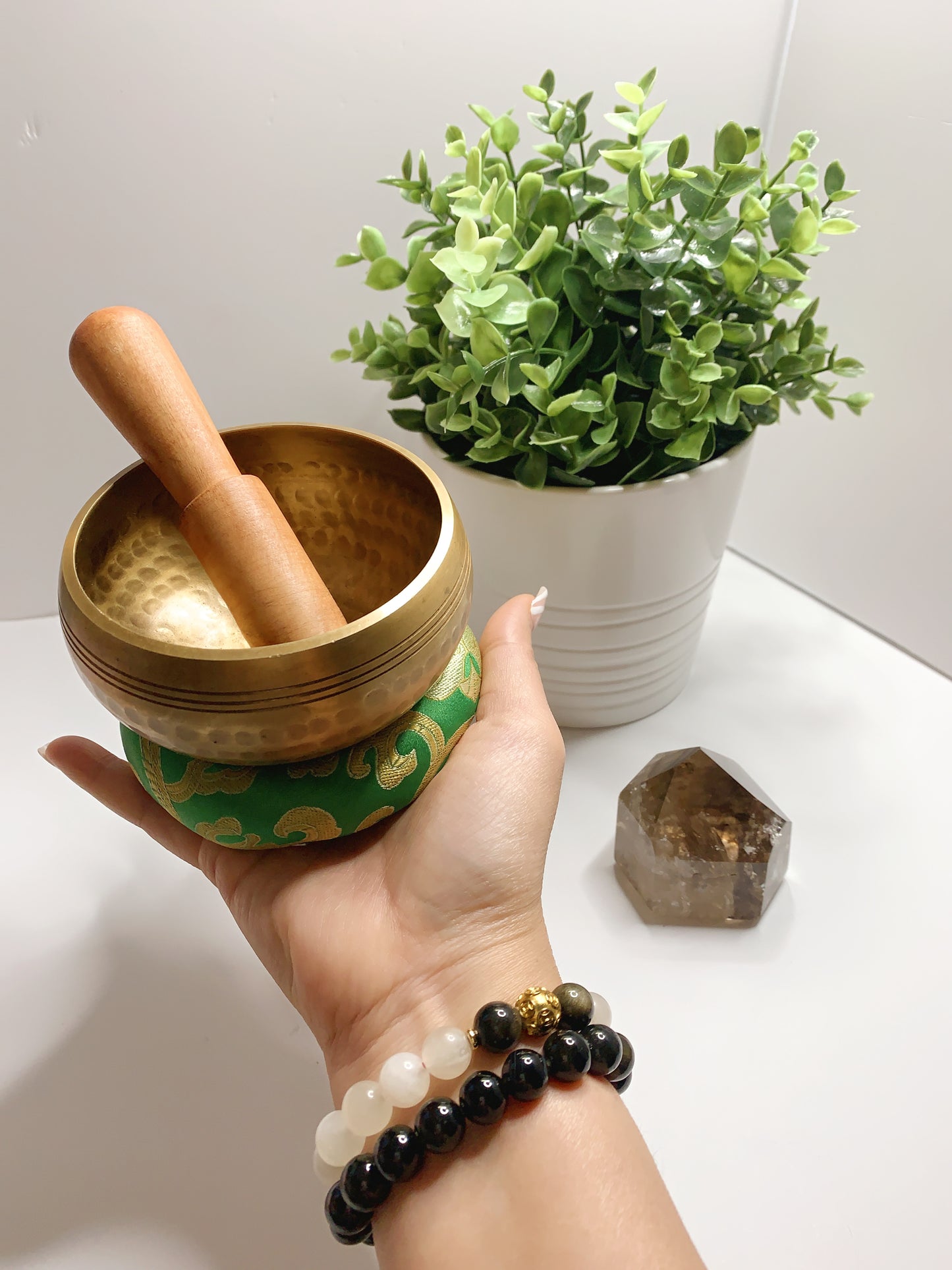 TIBETAN MEDITATION SINGING BOWL W/GREEN CUSHION