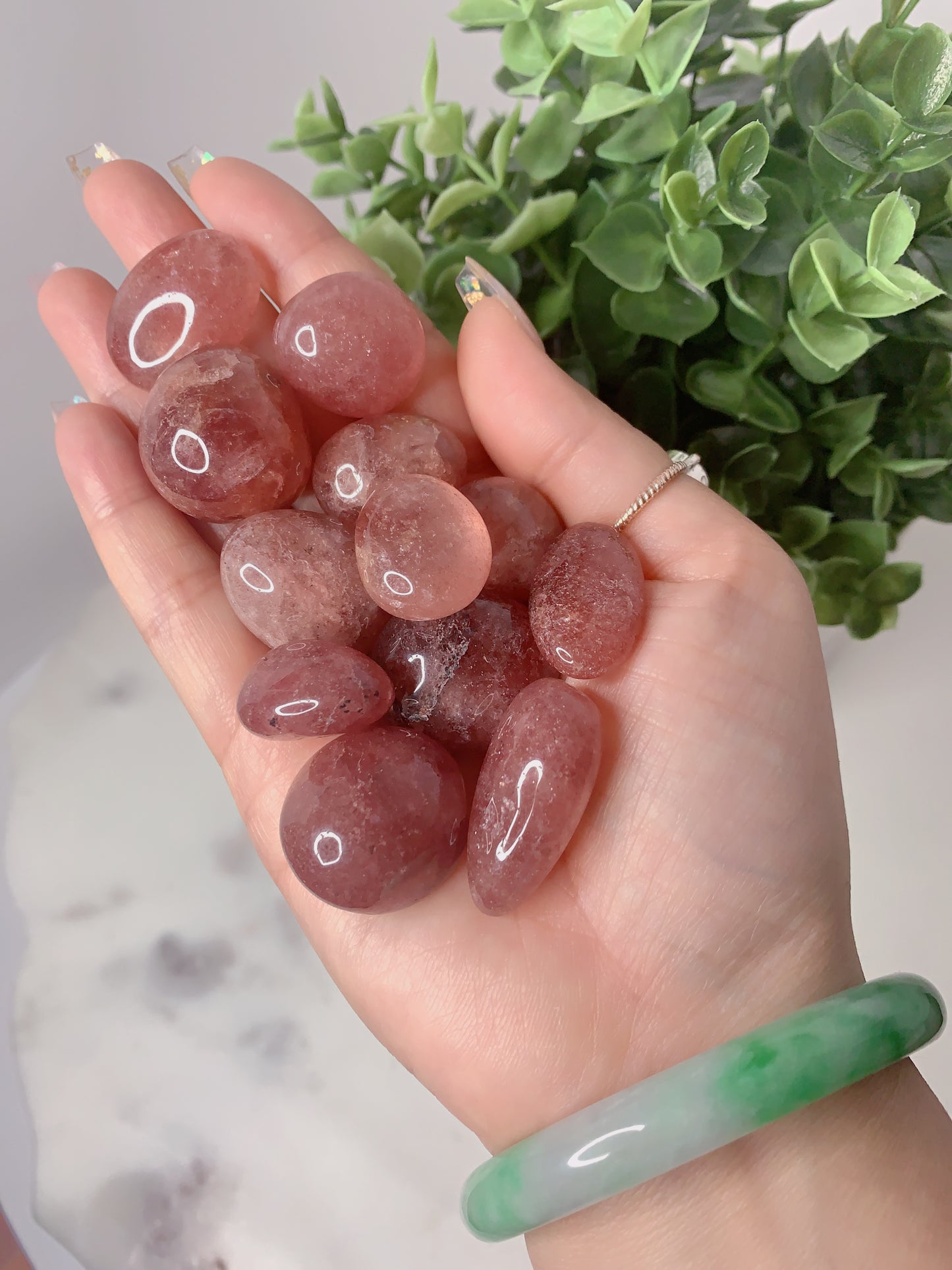 STRAWBERRY QUARTZ TUMBLE