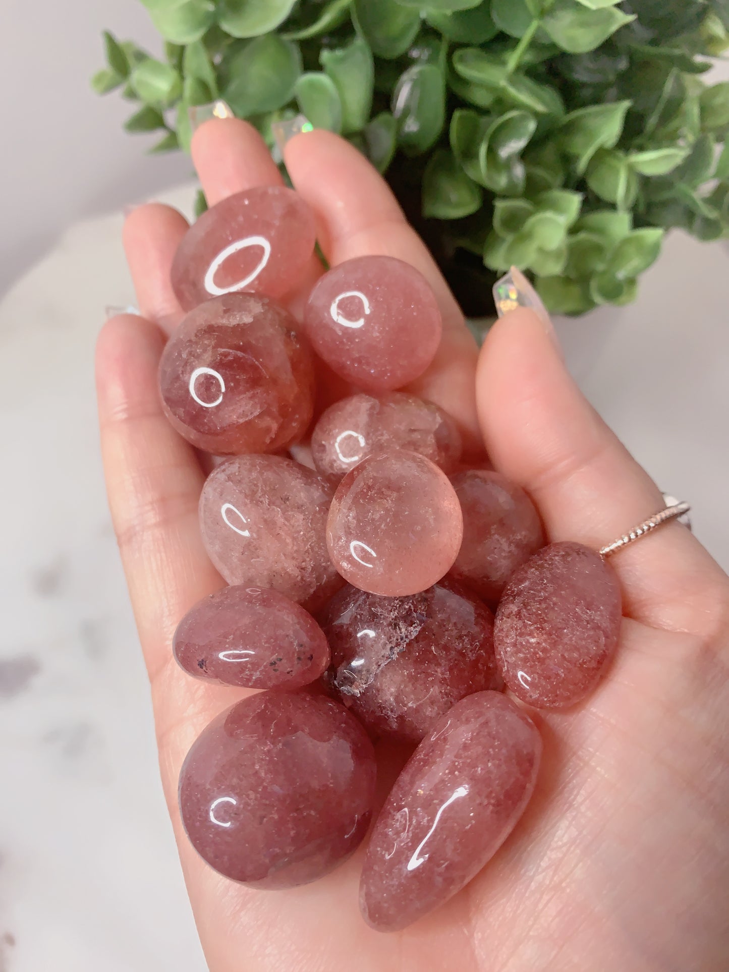 STRAWBERRY QUARTZ TUMBLE