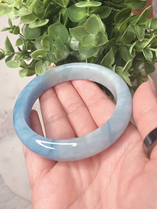 AQUAMARINE BANGLE BRACELET